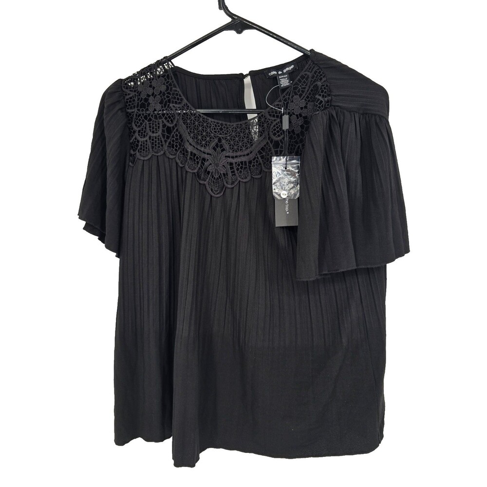 NWT Cable & Gauge Woman Size Small Womens Top Black Short Sleeve Lace Neck